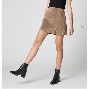 BlankNYC never worn suede skirt in taupe size 27